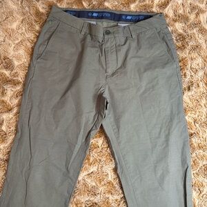 OTG Vineyard Olive Green Men’s Pants size 33 x 32